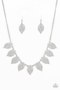 Leafy Lagoon - silver - Paparazzi necklace