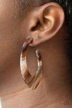 Load image into Gallery viewer, Retro Renaissance - Brown ♥ Earrings
