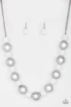Top Pop - White Necklace