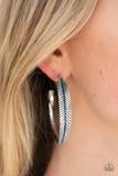 Load image into Gallery viewer, Funky Feathers - Silver earings
